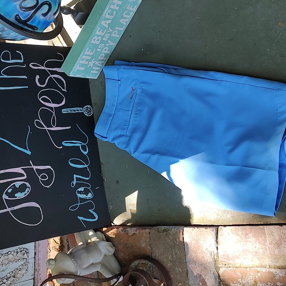 EUC Greg Norman blue golf shorts